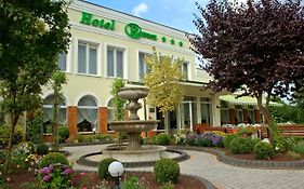 Hotel Renusz